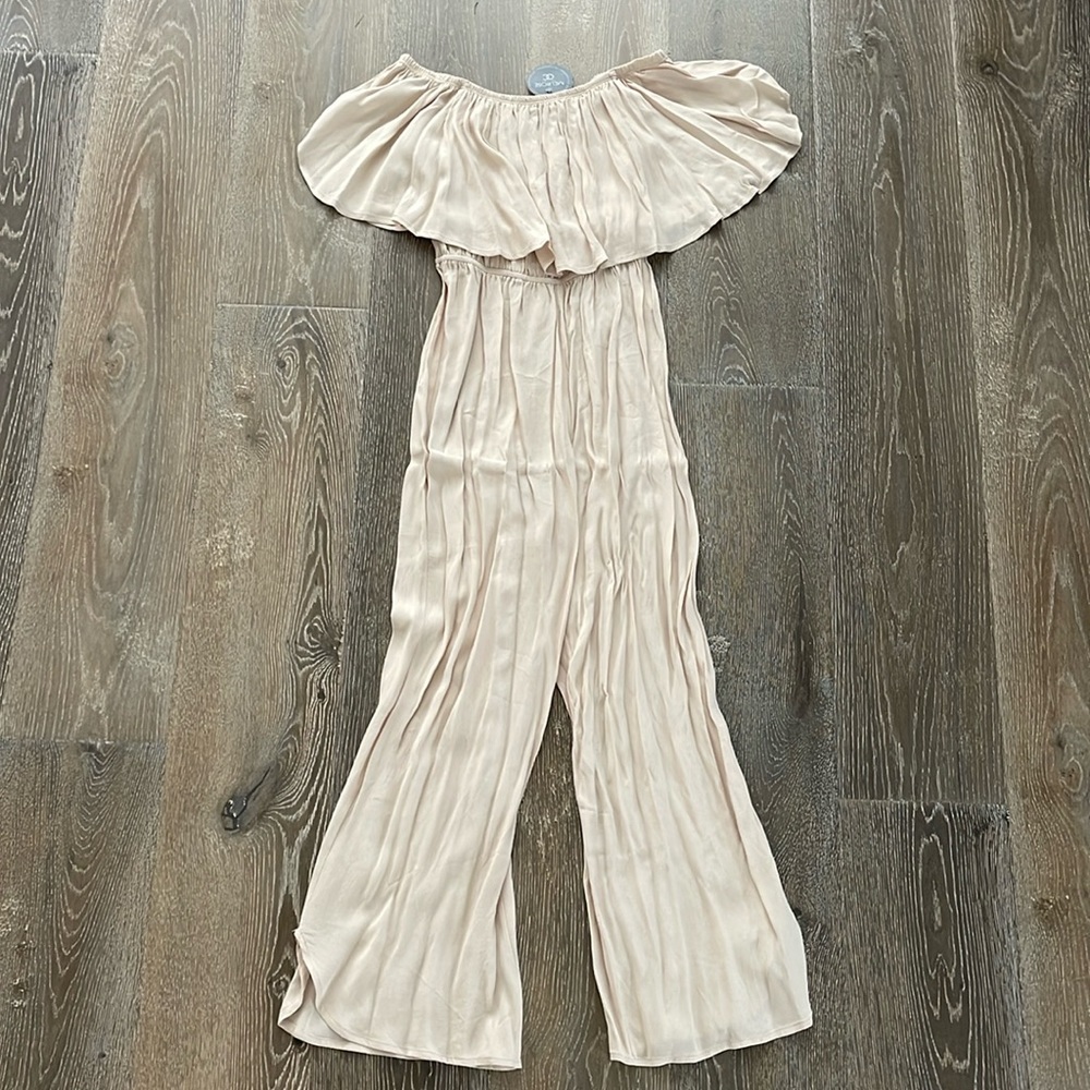 (NEW) Audrey 3+1 - Cream Strapless Jumpsuit (M) - WITH TAGS